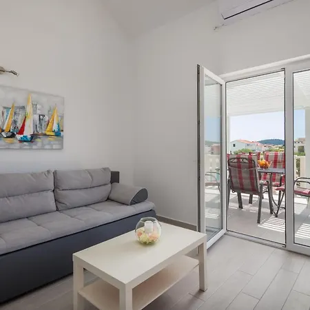 Blanka * Rogoznica (Sibenik-Knin)