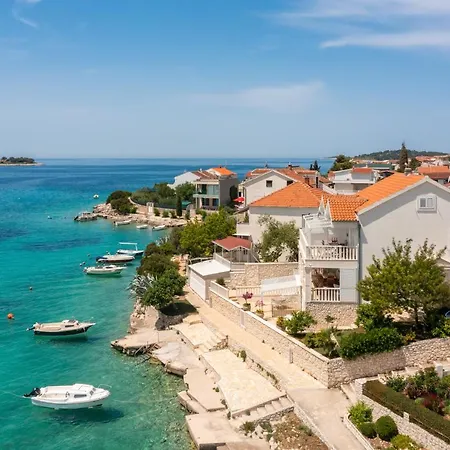 Blanka * Rogoznica (Sibenik-Knin)